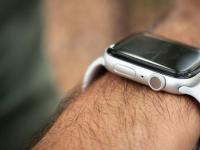 亚马逊有大量的Apple Watch Series 5型号发售