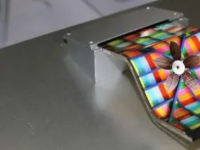三星电子成功开发出了一种新的柔性OLED显示屏贴合方法