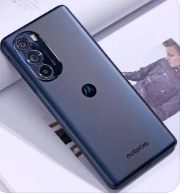 2亿像素的moto X30 Pro加入了全新自研的智能高解析模式