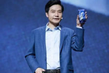 小米创办人雷军评价小米13Pro是六边形战士
