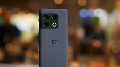网友发现一加11供不应求16GB+256GB版本在京东下单时会提示正在采购中