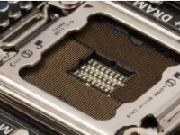 Intel新近发布的SapphireRapids第四代可扩展至强改成了新的LGA4667封装接口