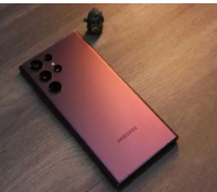 三星日前发布的GalaxyS23系列是首次使用再生塑料零部件的旗舰智能手机产品
