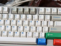 联想YOGAK7机械键盘目前已经上架售价为699元