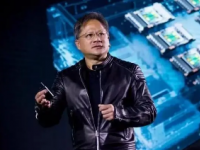 黄仁勋日前又谈到了芯片产业的发展提到了中国企业在GPU领域的追赶问题