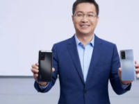 小米集团卢伟冰宣布RedmiNote13Pro全系升级第二代1.5K高光护眼屏