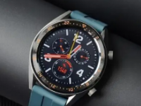 华为推出了WATCH GT4系列手表提供46mm 41mm两种尺寸