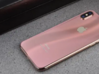 这次iPhone15/Plus两款机型的粉色款意外的受欢迎