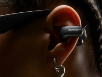 BOSE ULTRA OPEN耳塞XKITH合作款是一款时尚的夹式耳塞