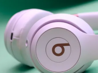 BeatsSolo4评测双方都玩