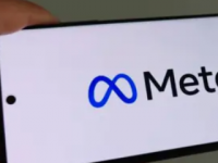  Meta的特色图片正在开发配备摄像头和人工智能的耳塞